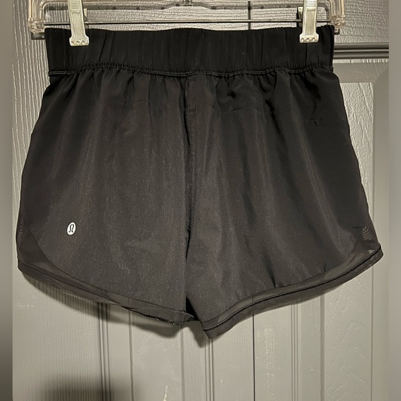 Lululemon Two With One Short (Reversible 3") - Picture 9 of 10